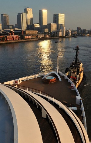Seabourn cruise ship
